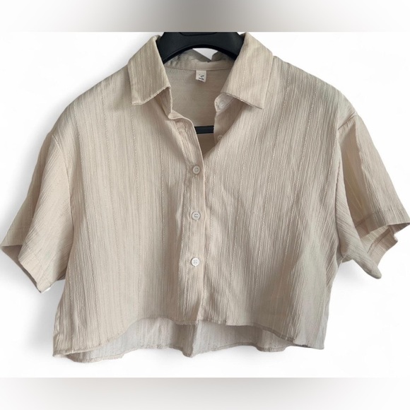 other Tops - Mint Womens Cropped Collar Button Up Tan Textured Top Casual Cabana Preppy Small